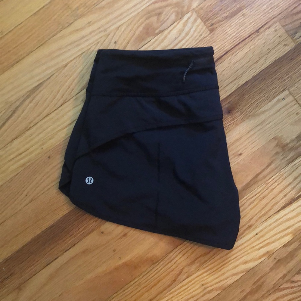 Lululemon Speed Up Short 2.5’’